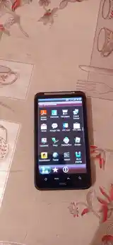 Телефон HTC-10