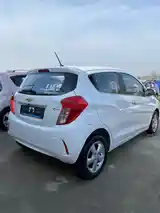 Chevrolet Spark, 2015-5