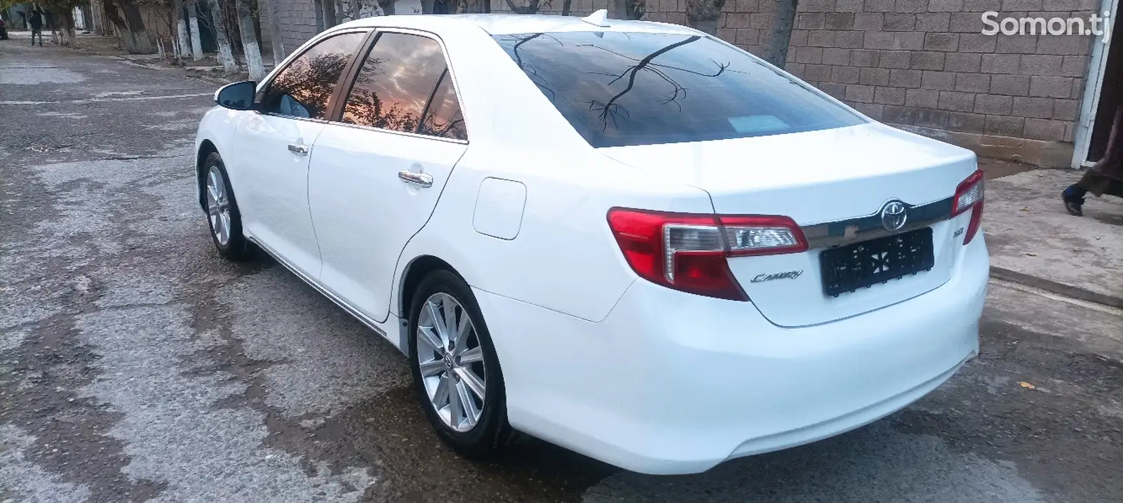 Toyota Camry, 2012-1