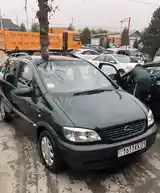 Opel Zafira, 2000-2