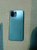 Телефон Xiaomi-5