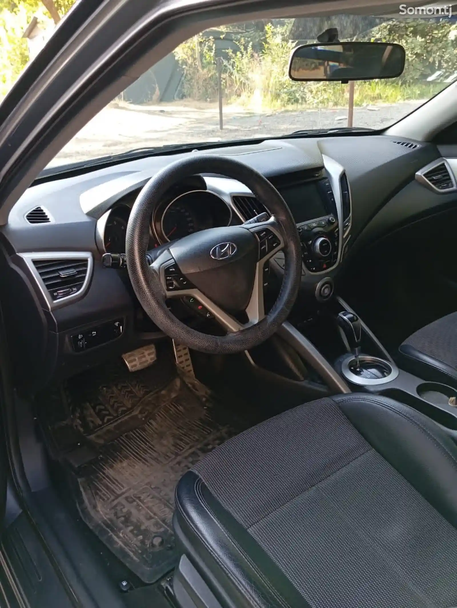 Hyundai Veloster, 2013-5