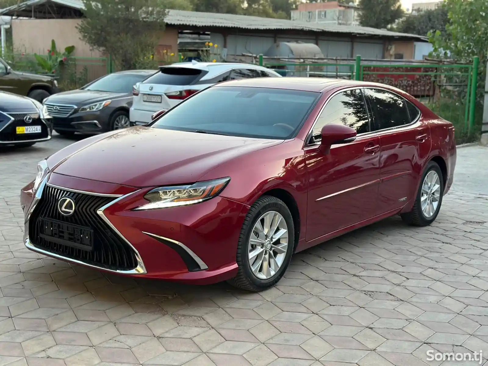 Lexus ES series, 2015-1