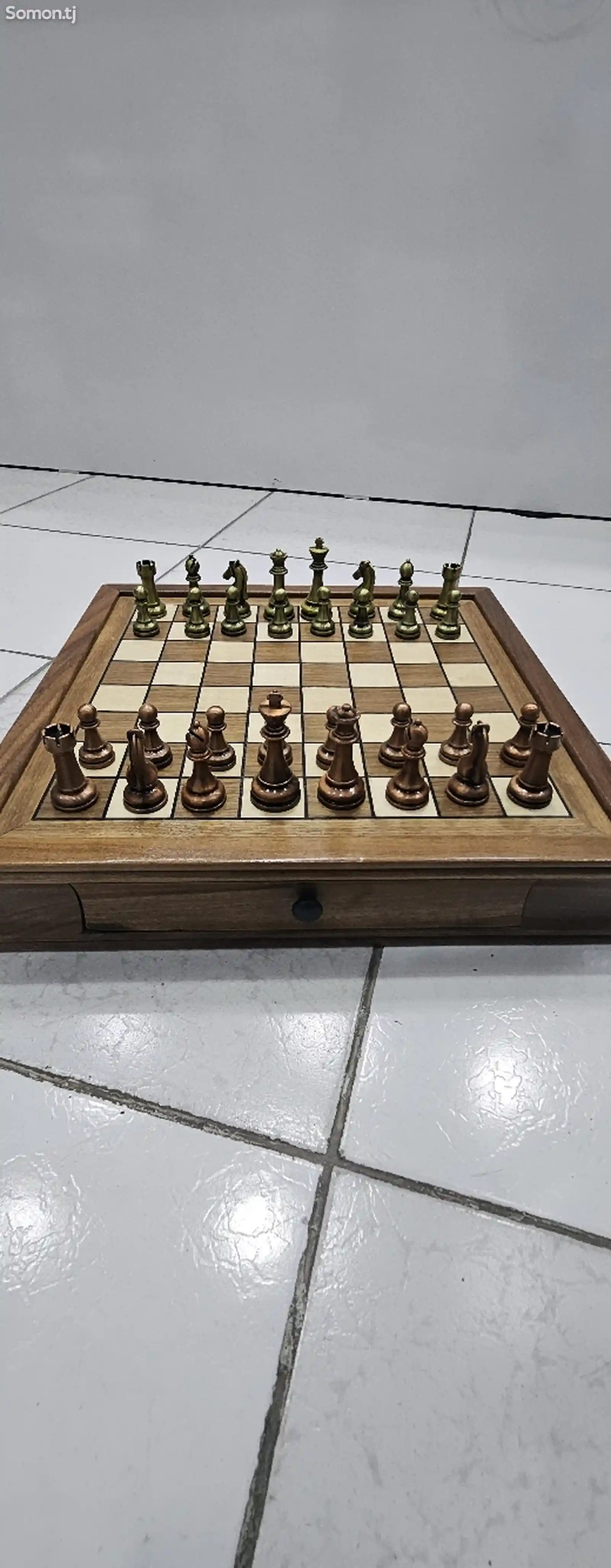 Шахматная доска-1