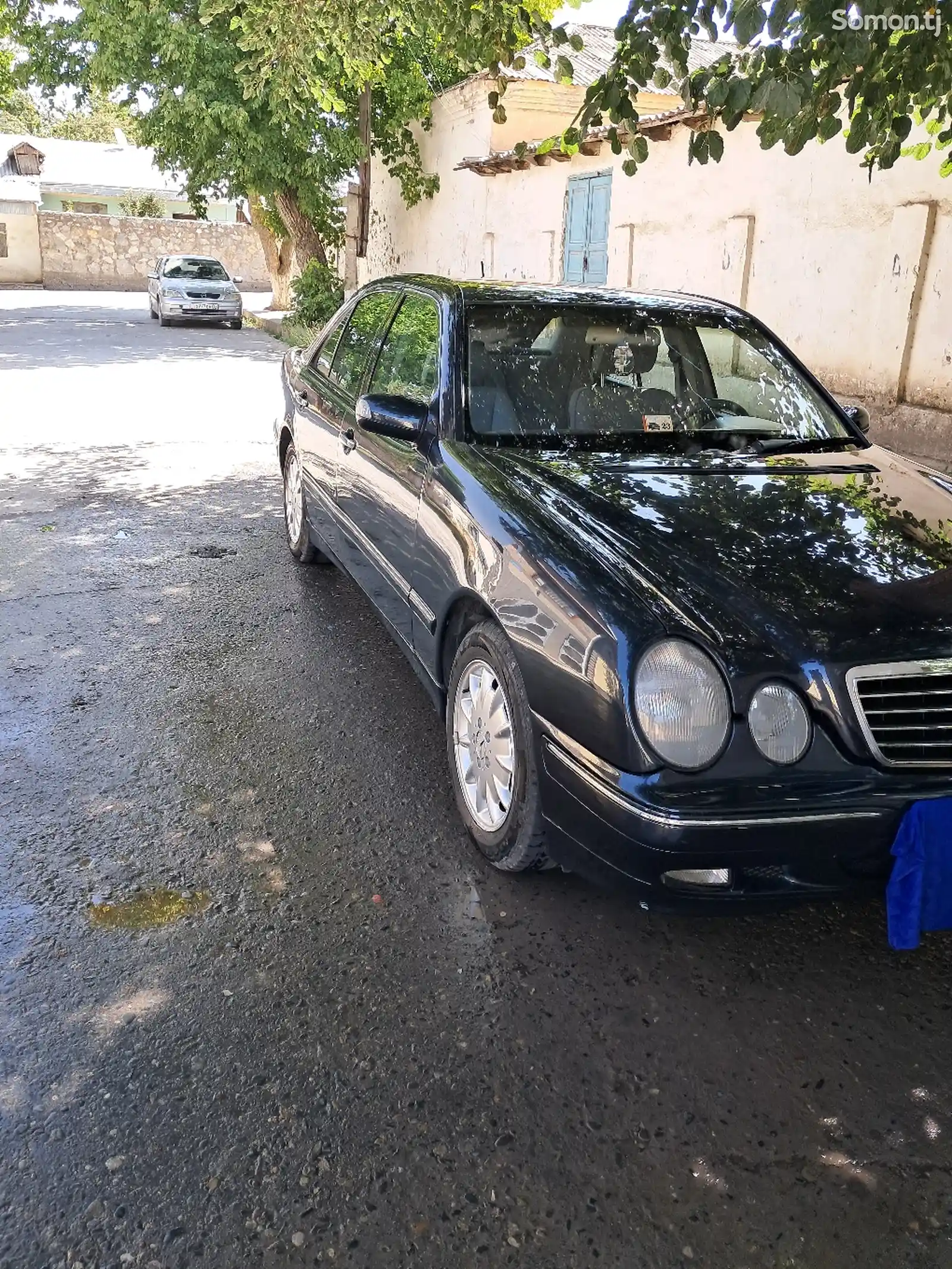 Mercedes-Benz E class, 2001-4