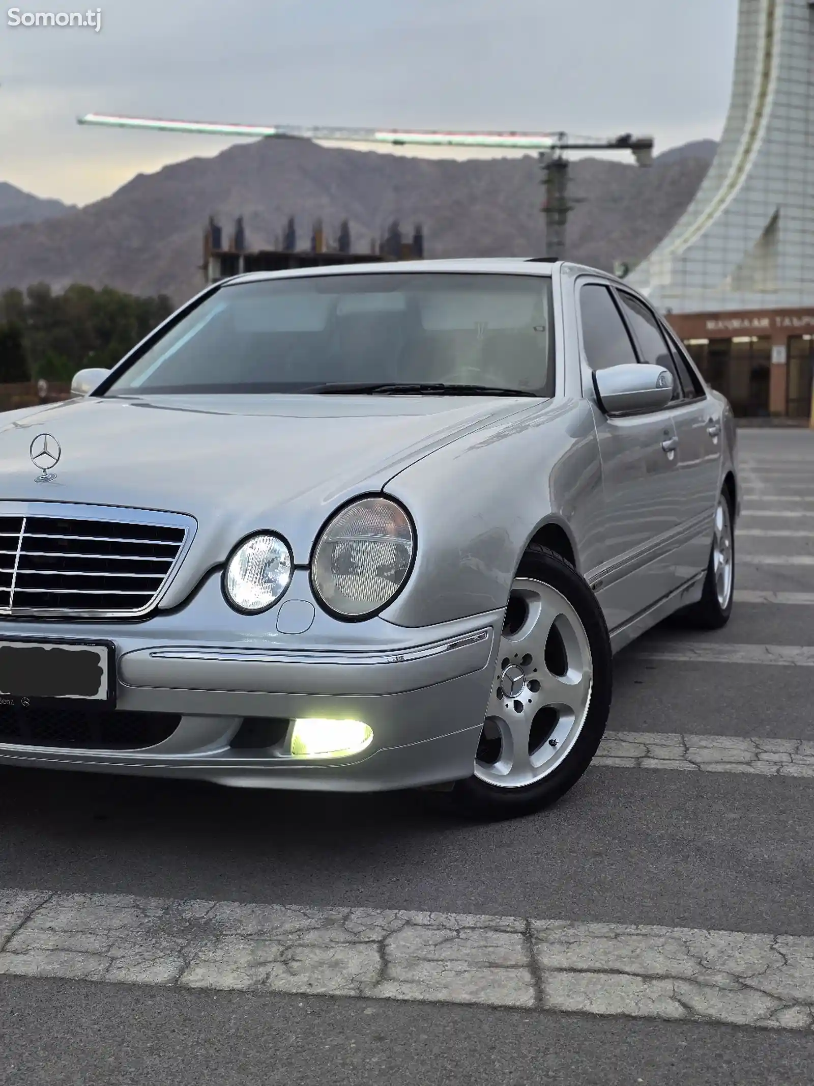 Mercedes-Benz E class, 2001-8