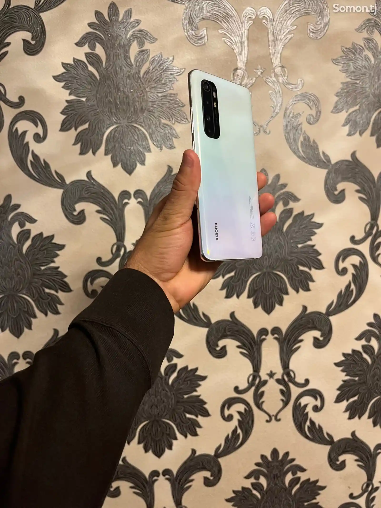 Xiaomi Mi Note 10 Lite-1