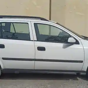 Opel Astra K, 1999