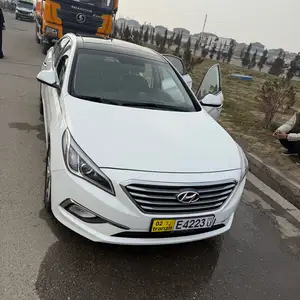 Hyundai Sonata, 2015