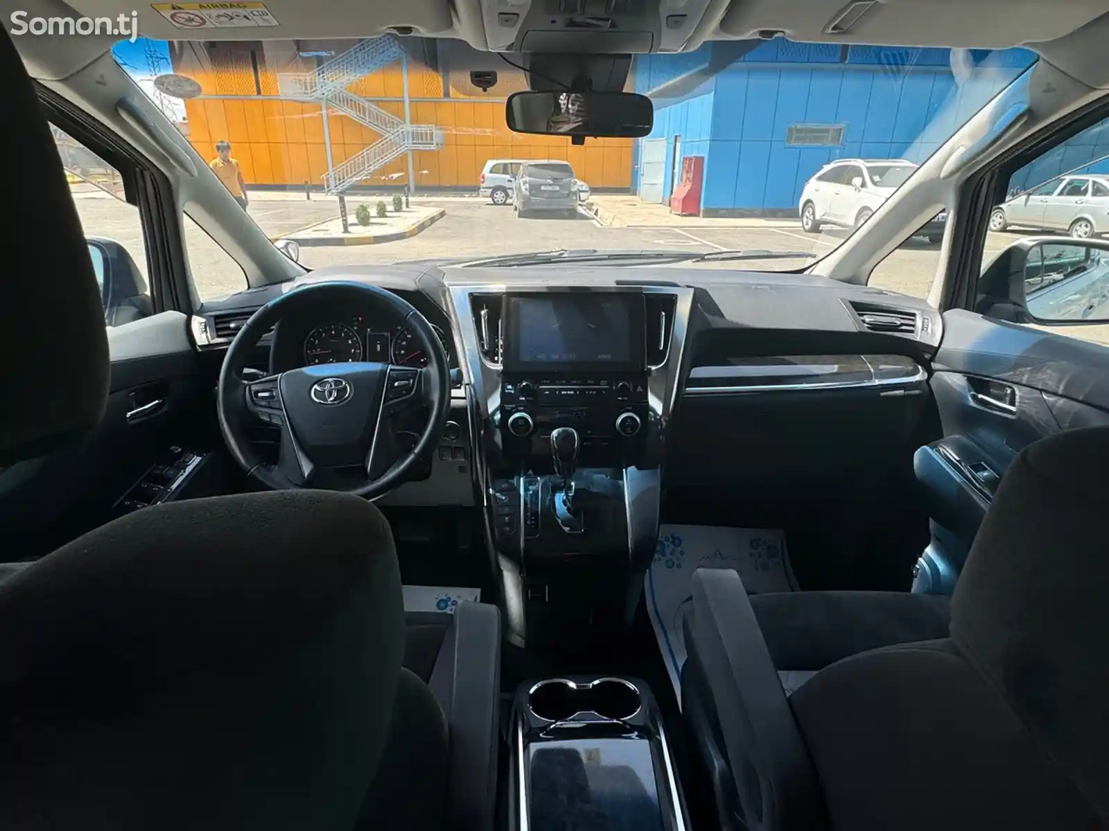 Toyota Vellfire, 2018-11