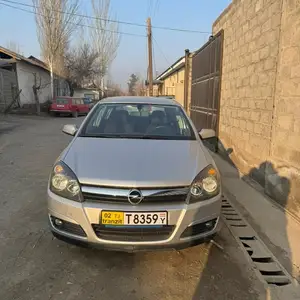 Opel Astra H, 2006