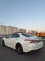 Toyota Camry, 2019-4