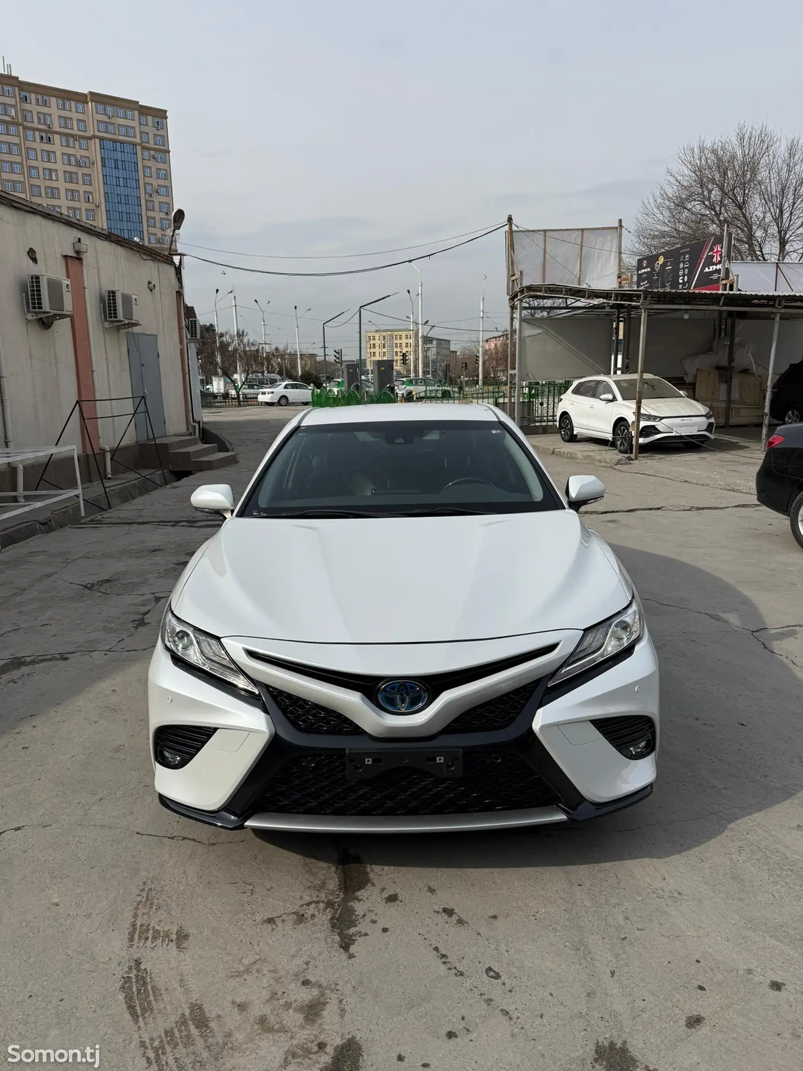 Toyota Camry, 2018-1