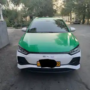 BYD E2, 2023