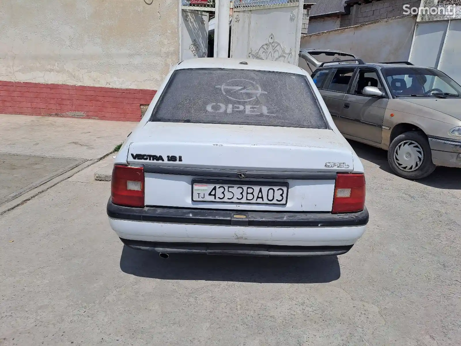 Opel Vectra A, 1992-2