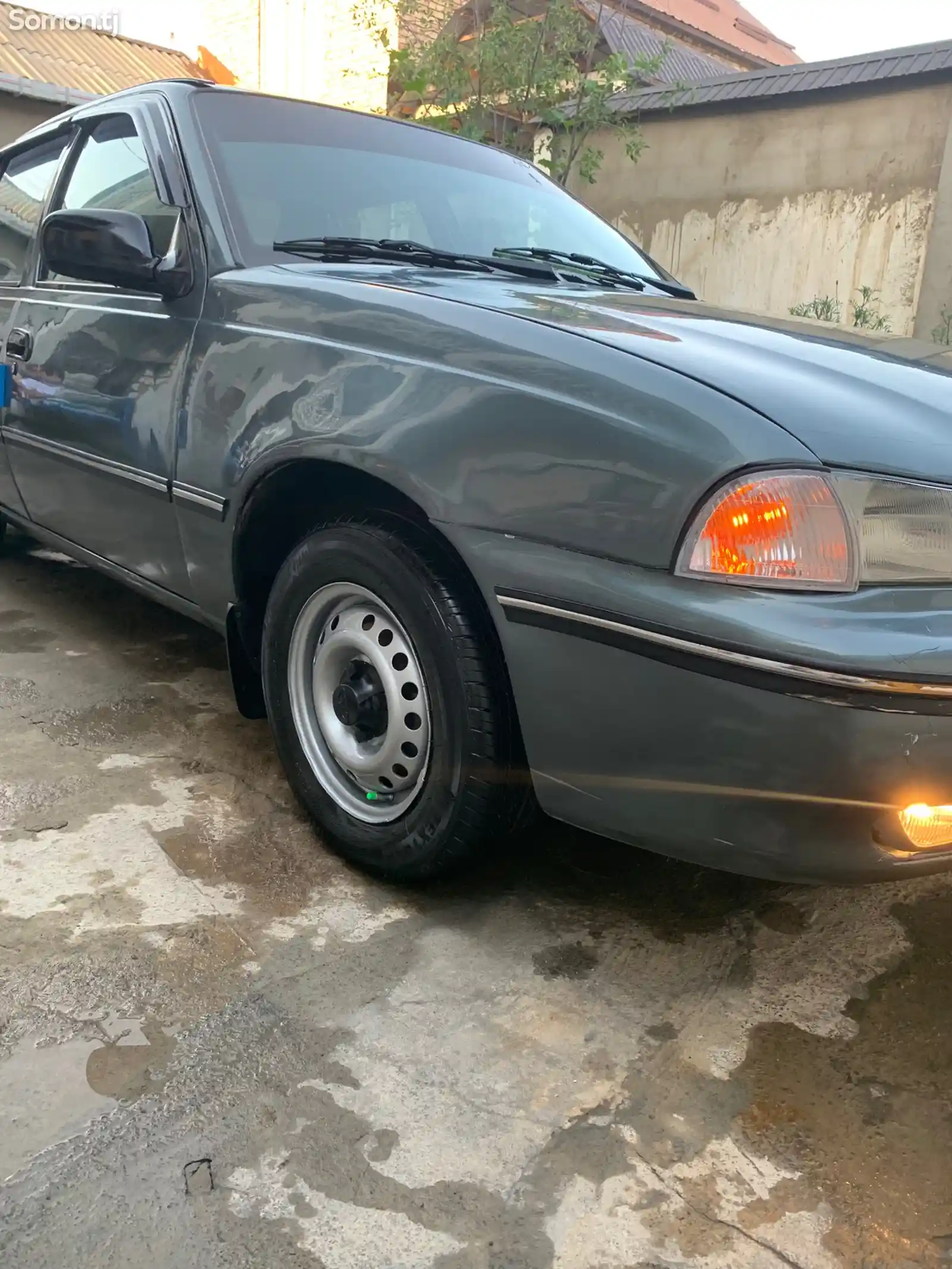 Daewoo Nexia, 1996-8