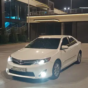 Toyota Camry, 2012