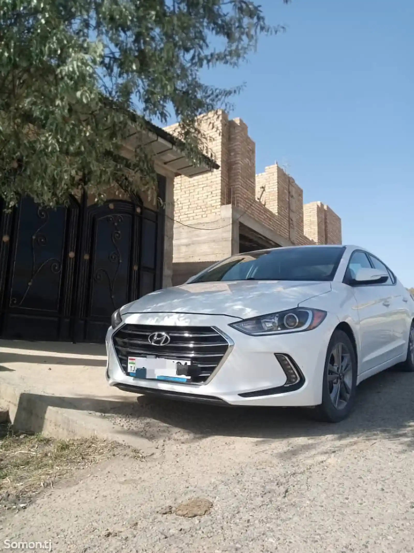 Hyundai Elantra, 2018-1