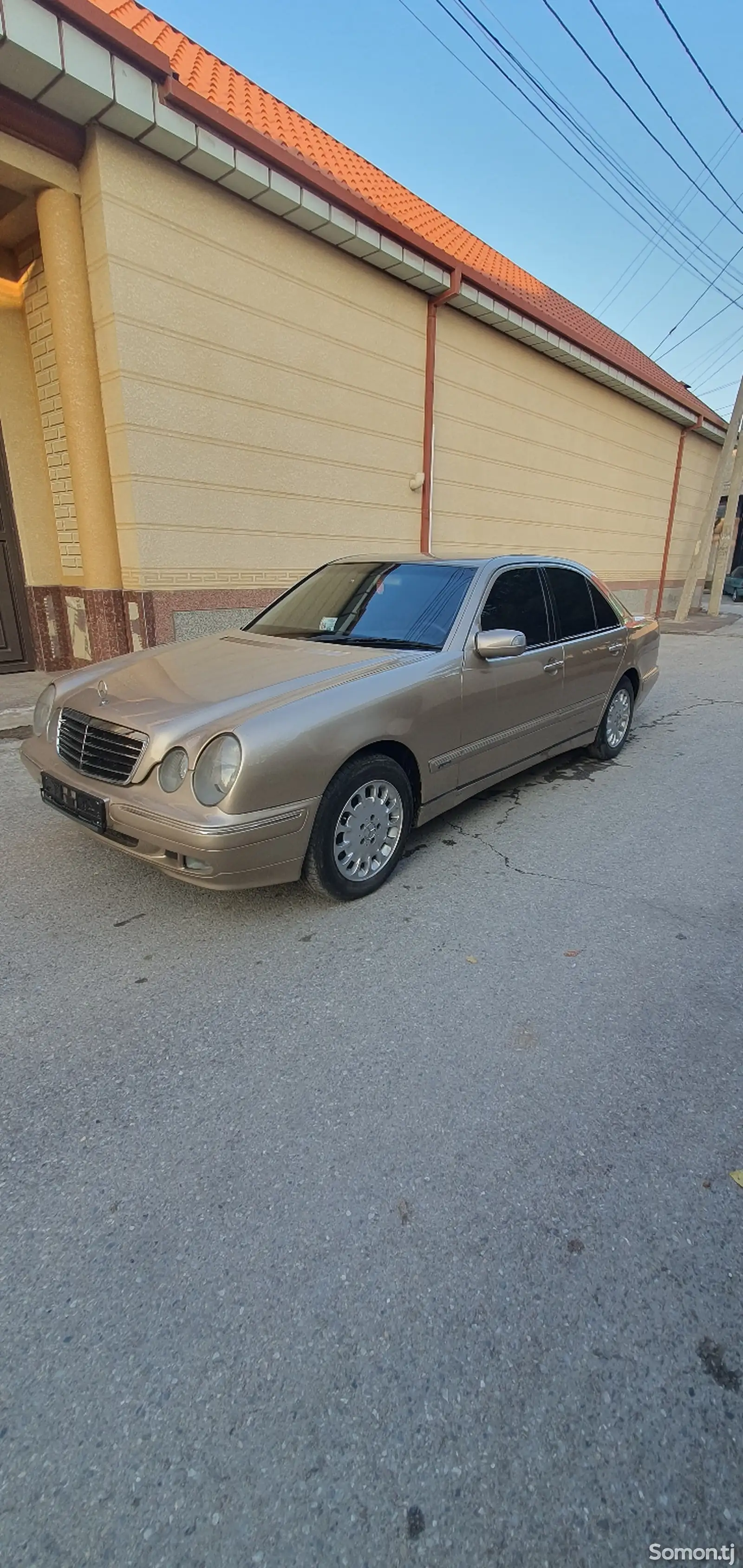 Mercedes-Benz E class, 2000-1