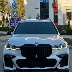 BMW X7, 2020