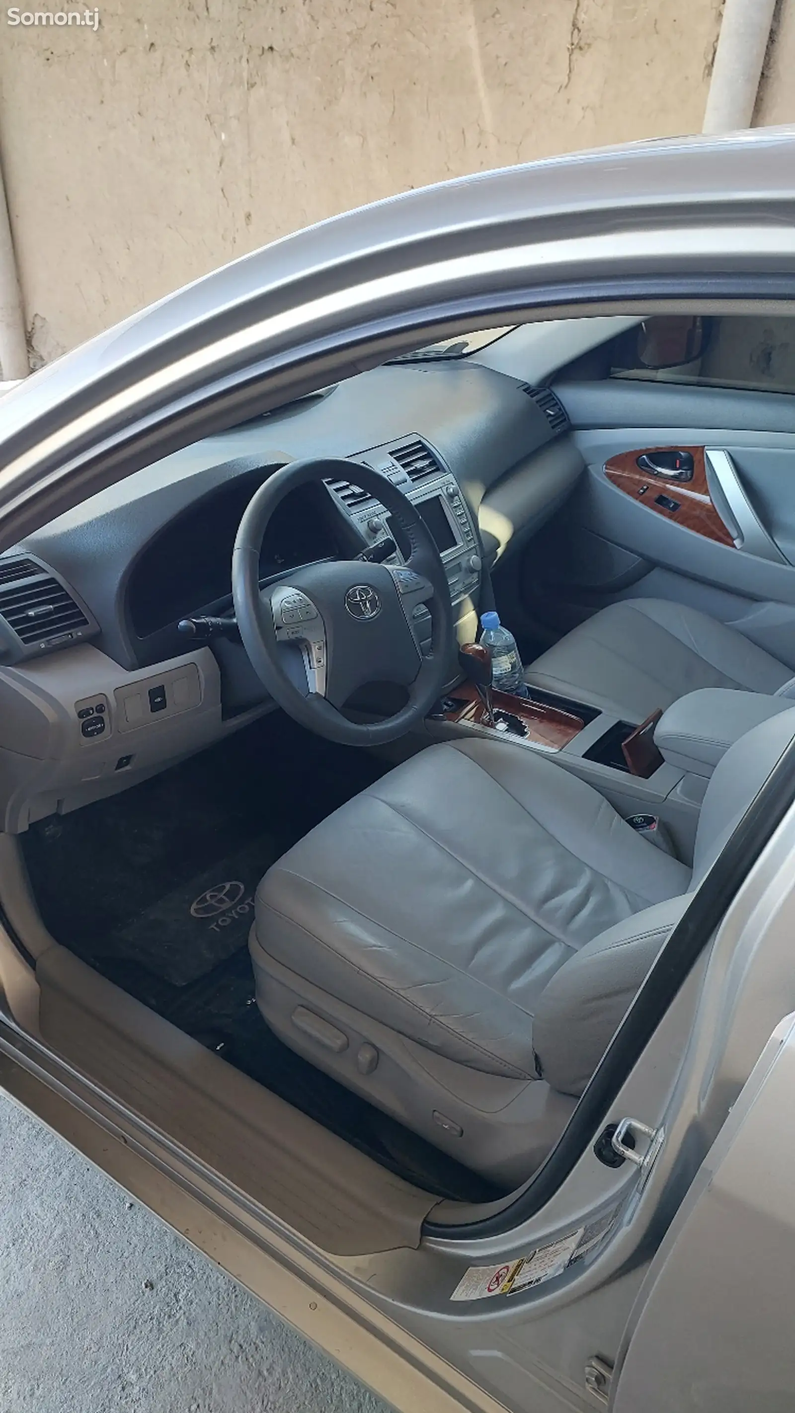 Toyota Camry, 2011-1