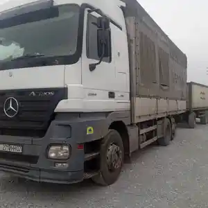 Грузовик Mercedes-Benz Actros 4425,2006