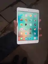 Планшет iPad 3 mini-3