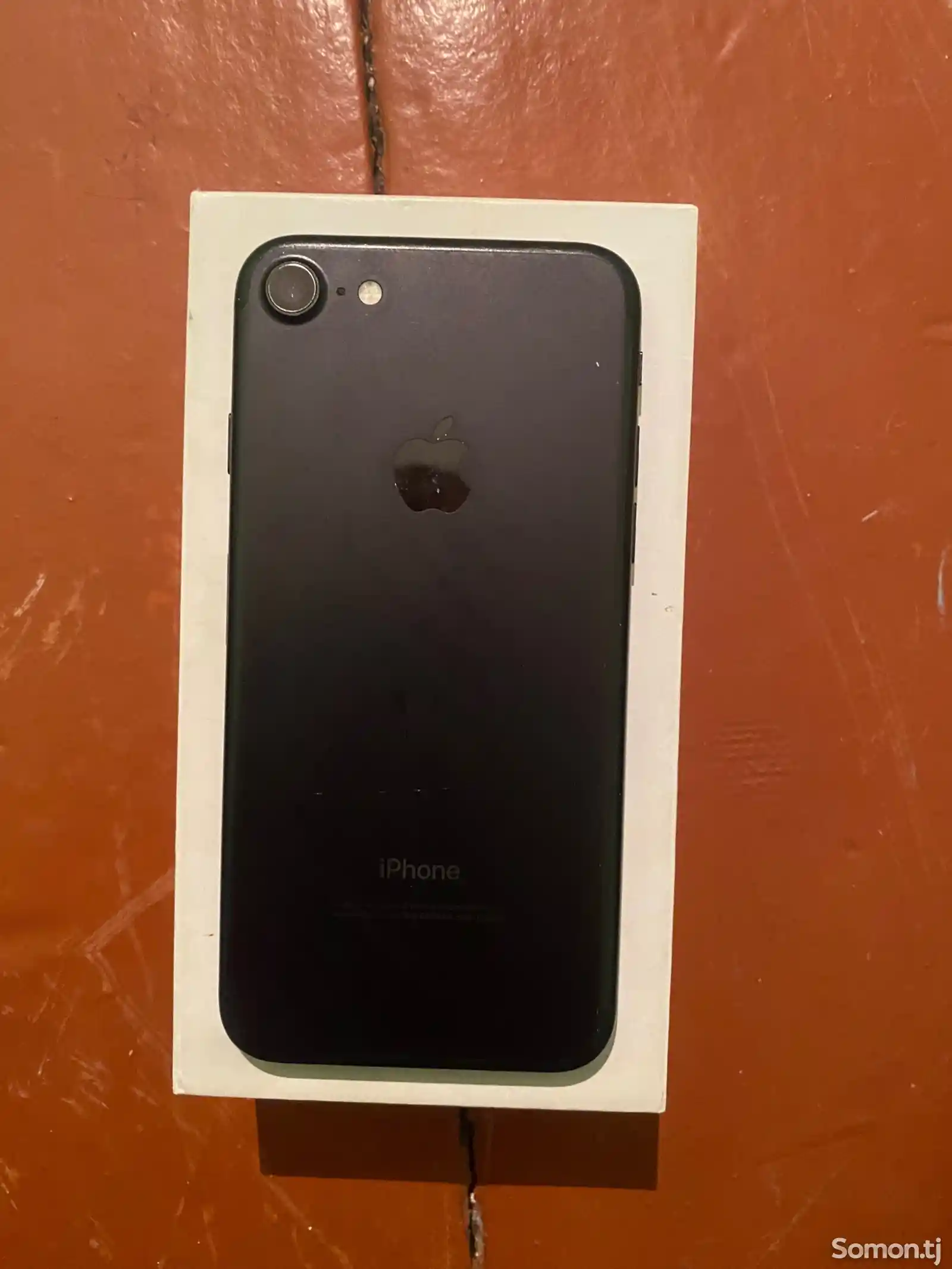 Apple iPhone 7, 32 gb-2