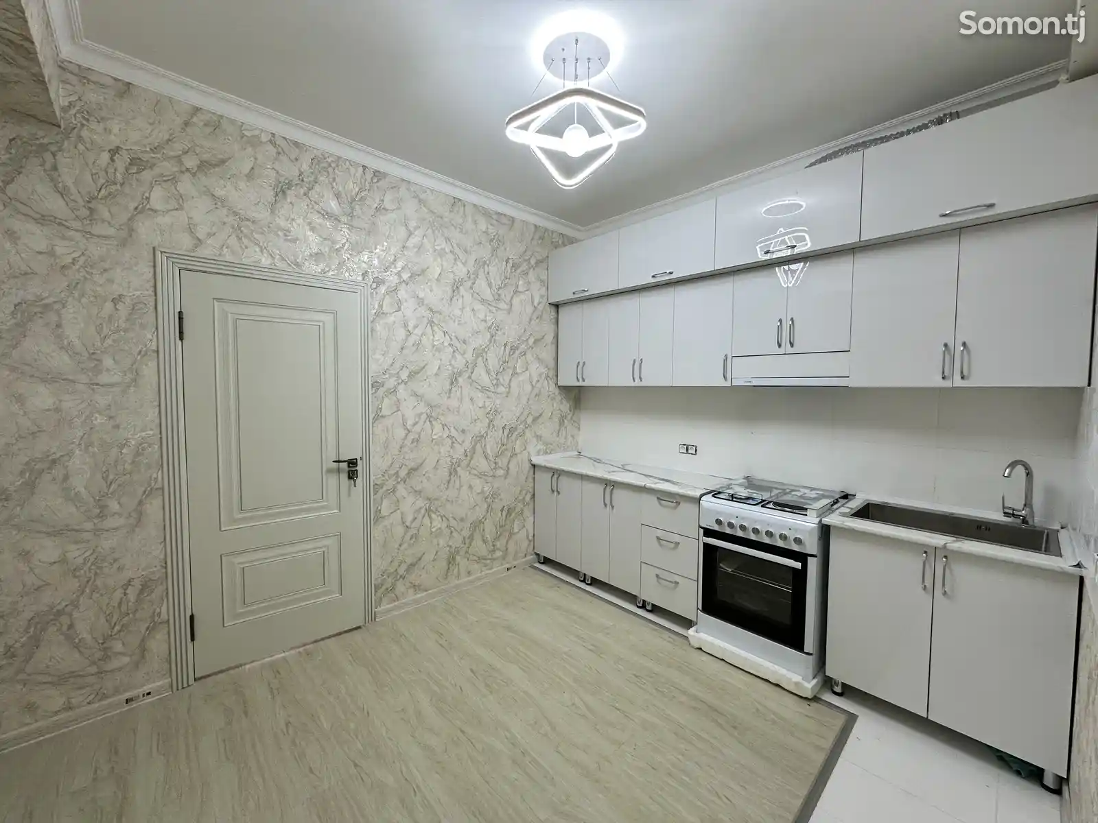 4-комн. квартира, 6 этаж, 58 м², Фирдавси-3