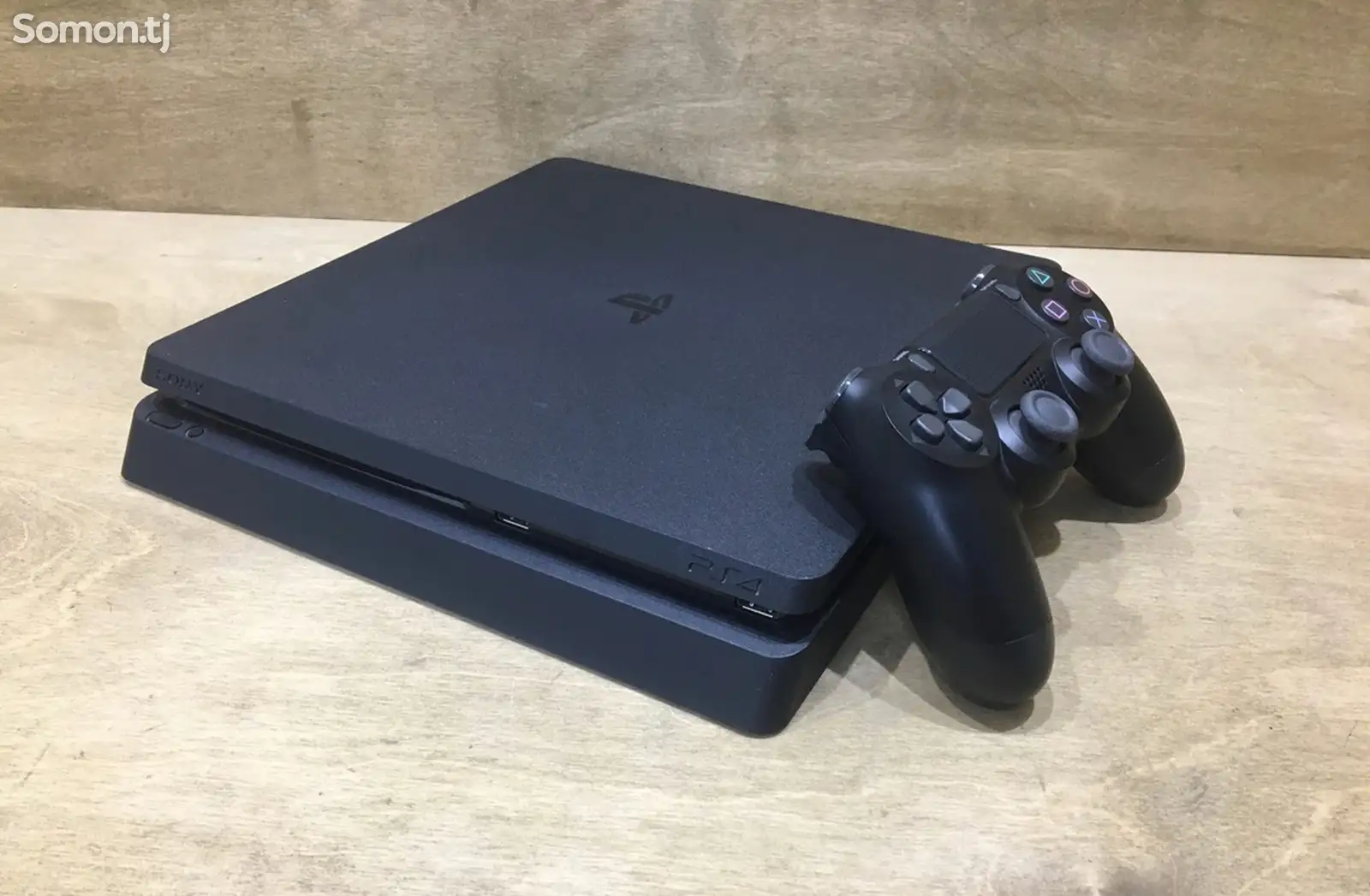 Игровая приставка Sony PlayStation 4 slim