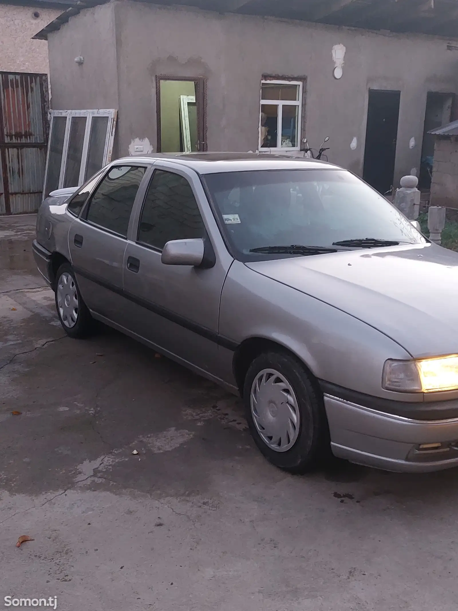 Opel Vectra A, 1995-1