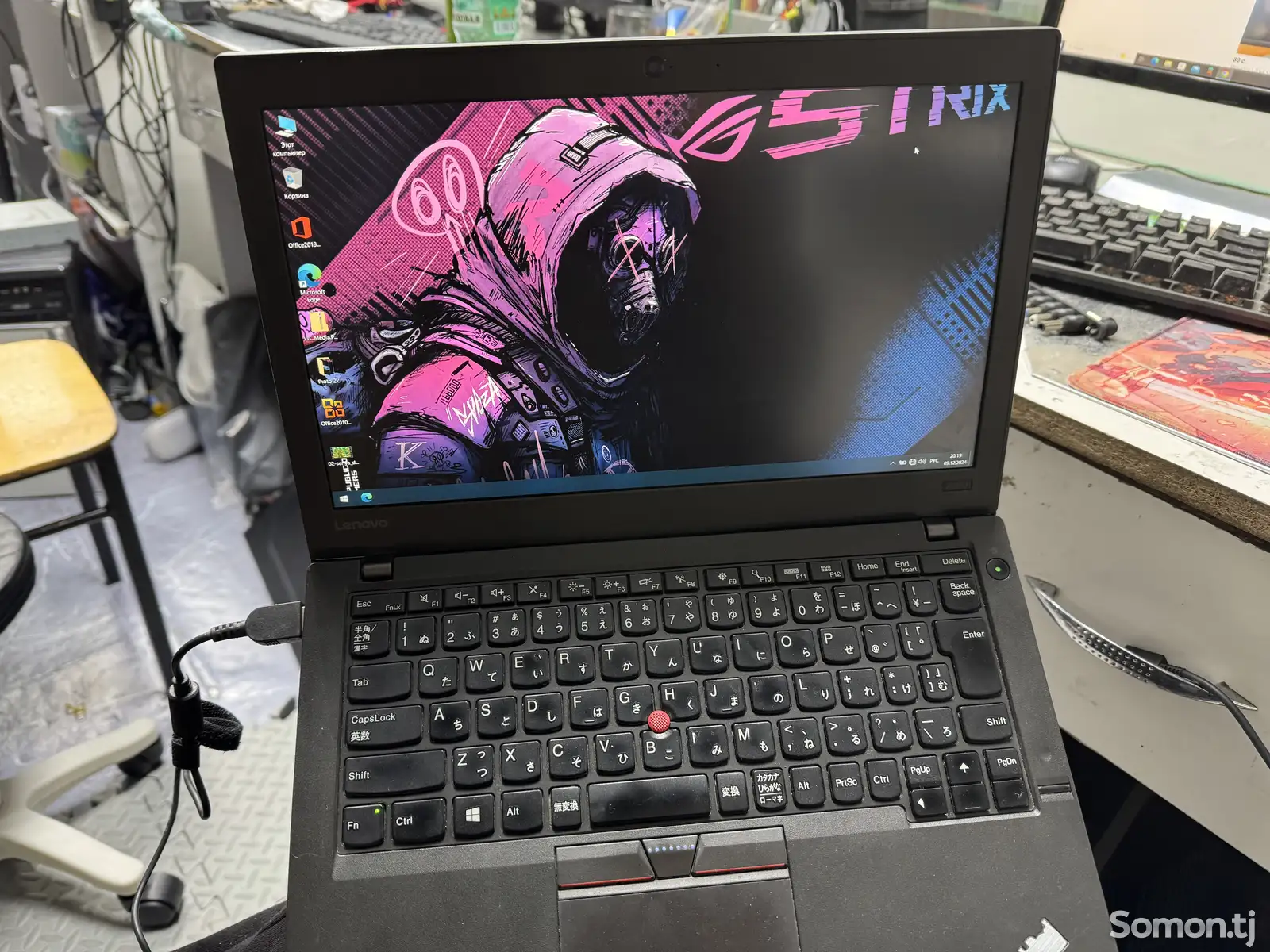 Ноутбук Lenovo ThinkPad-1