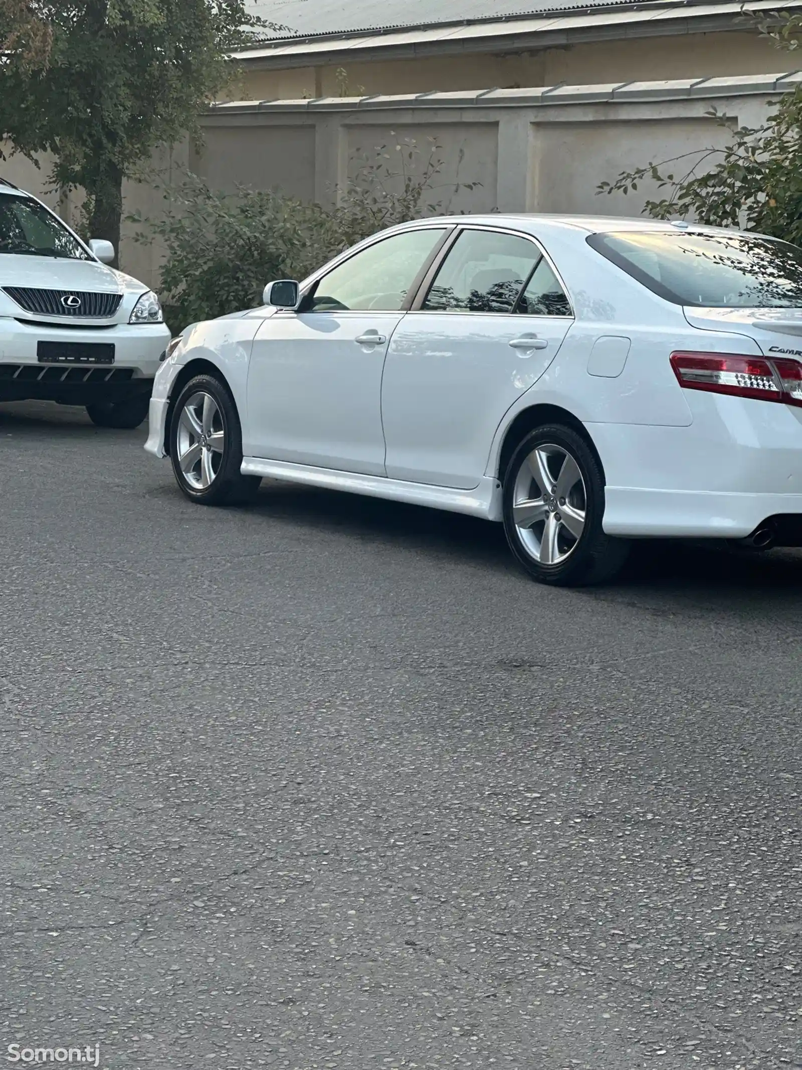 Toyota Camry, 2010-3