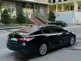 Toyota Camry, 2018-4