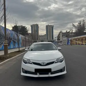 Toyota Camry, 2013