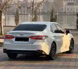 Toyota Camry, 2020-5