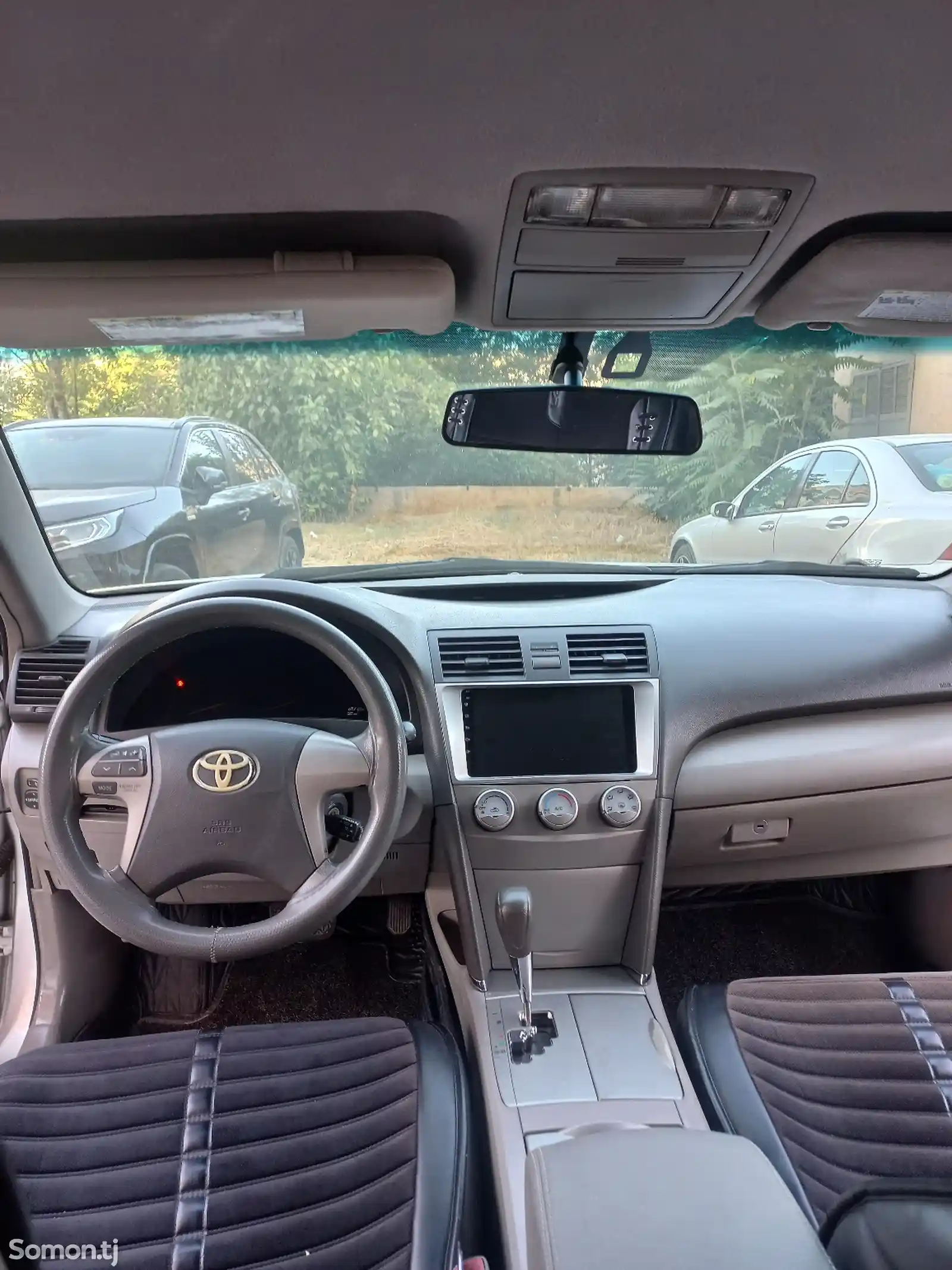 Toyota Camry, 2011-7