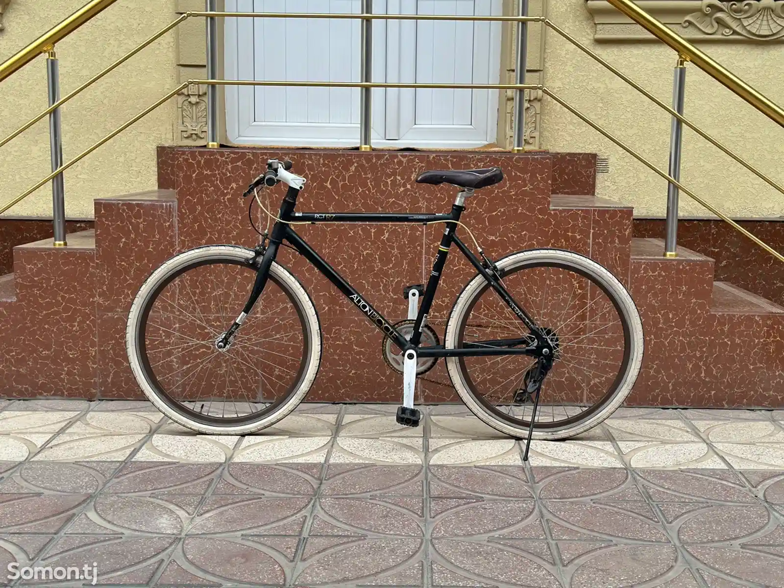Корейский гоночный алюминиевый велосипед Alton R6-1