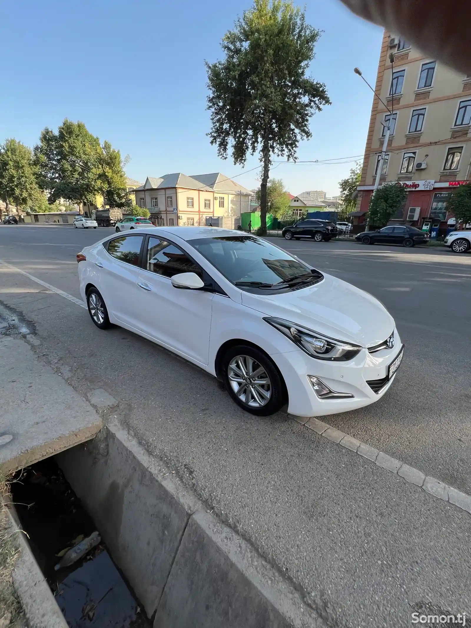 Hyundai Avante, 2015-1