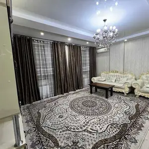 2-комн. квартира, 5 этаж, 80м², дом печать