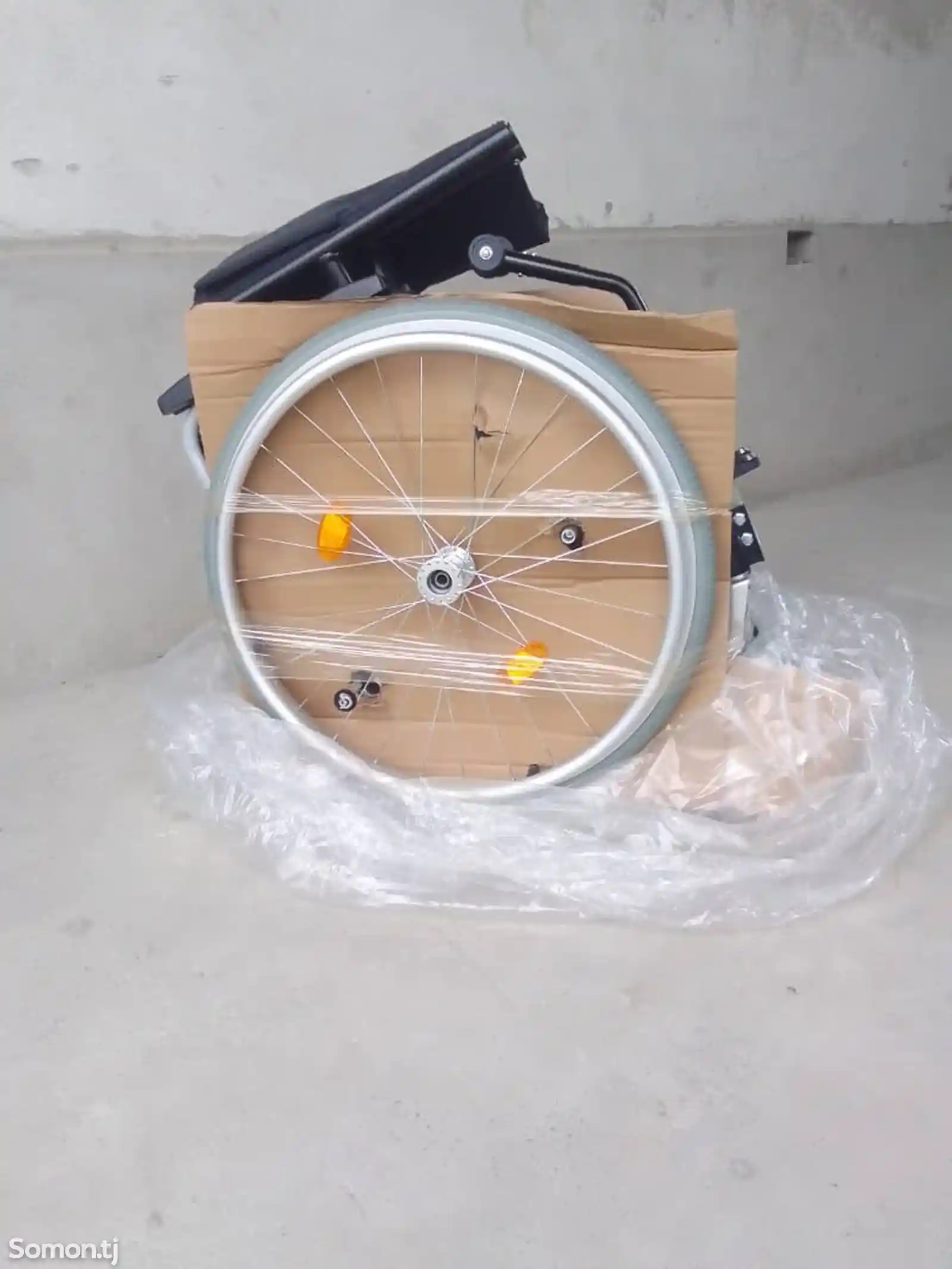 Инвалидная коляска для взрослых-3