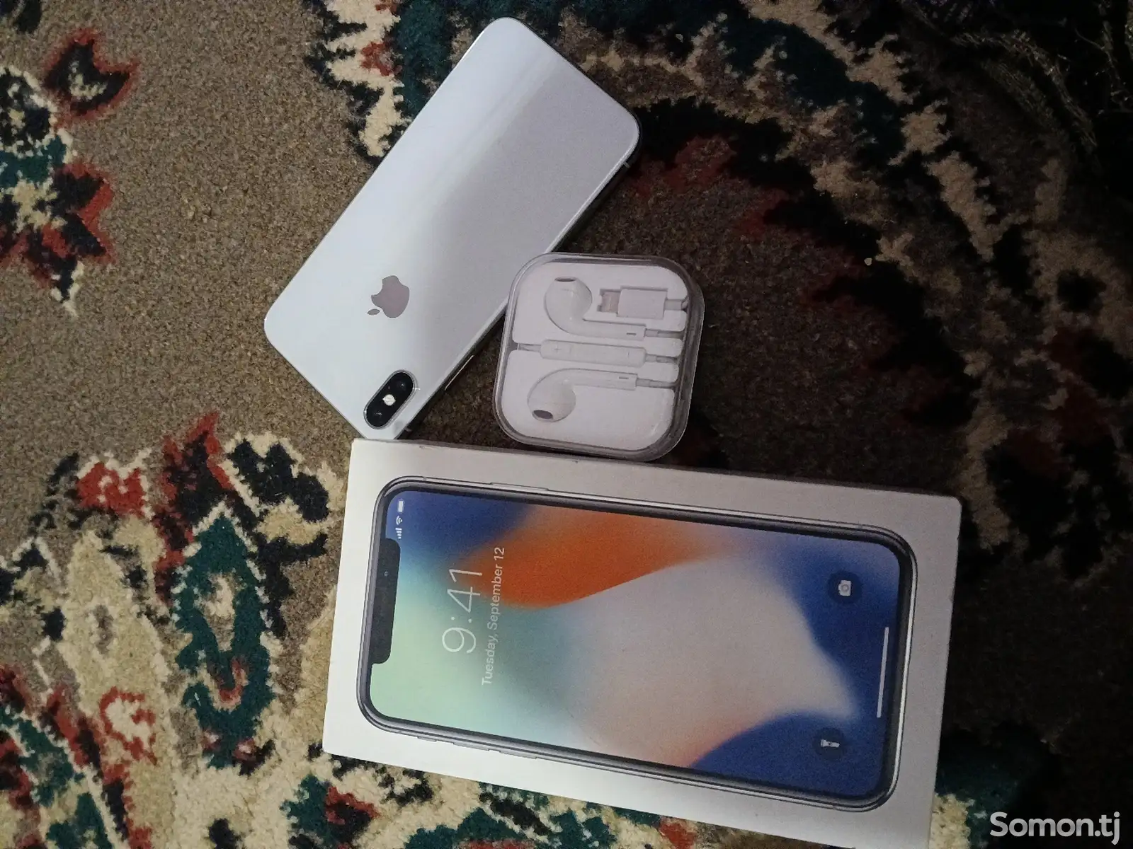 Apple iPhone X, 64 gb, Silver-1