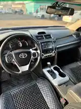 Toyota Camry, 2013-9