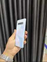 Samsung Galaxy S10-4