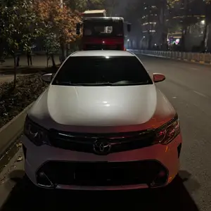 Toyota Camry, 2017