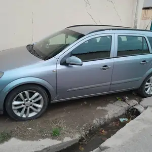 Opel Astra H, 2006