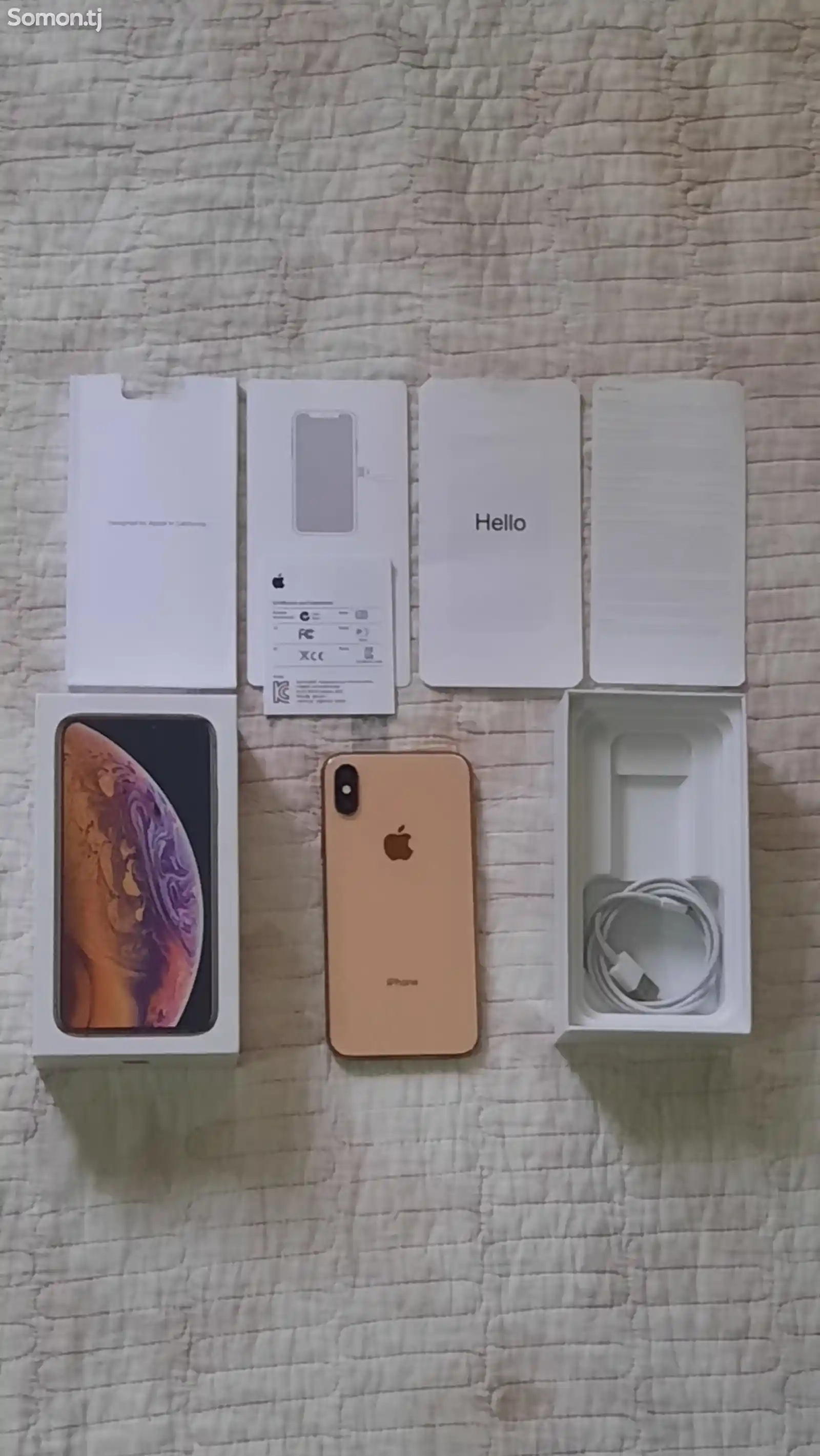 Apple iPhone Xs, 64 gb, Gold-1