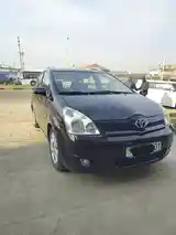 Toyota Corolla Verso, 2006-4