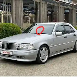 Стекло лобовое от Mercedes Benz v 202