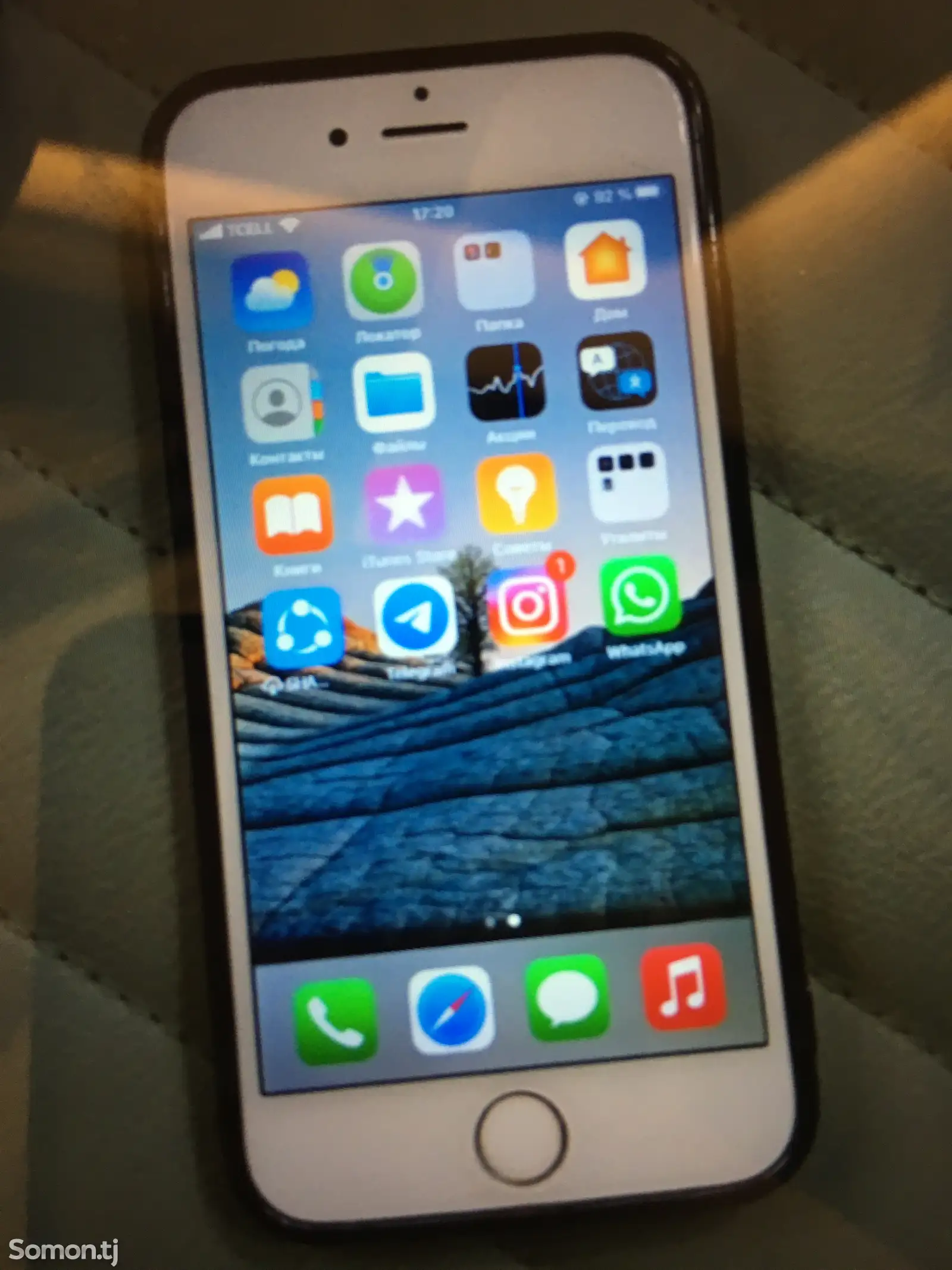 Apple iPhone 6s, 8 gb-1